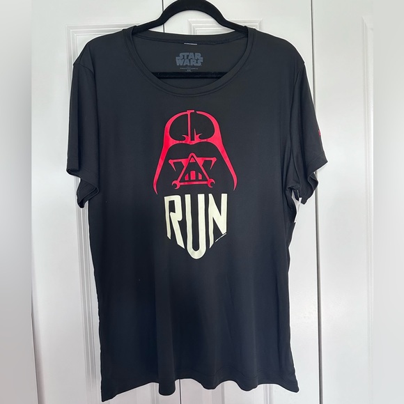 Disney Parks Run Disney Darth Vader T-Shirt XXL, new with tags. - Picture 1 of 3